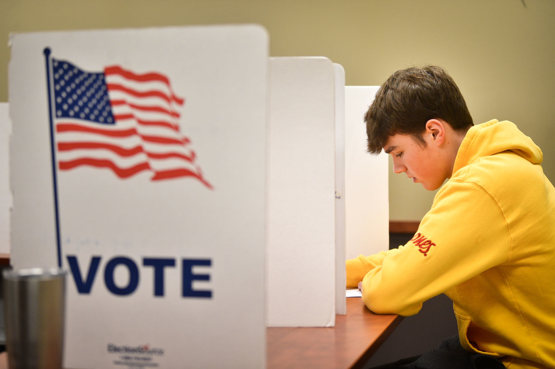 110519-voting-007a.JPG